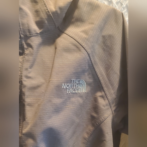 North Face Lightweight Jacket - Picture 1 of 5